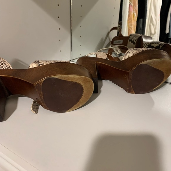 Steve Madden platform shoes - Picture 5 of 5